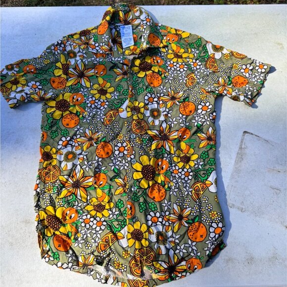 Disney Tops - Walt Disney World Vault Collection 50 Orange Bird button-up shirt (Size XS)